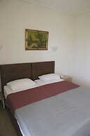 Hotel Anesi