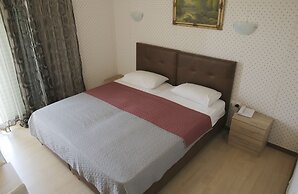 Hotel Anesi