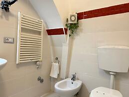 Chiaia Suites