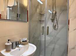 Chiaia Suites