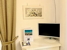 Chiaia Suites