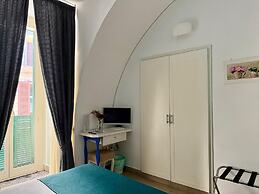 Chiaia Suites
