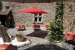 Hotel le Manoir du Raveyron