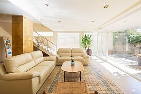 Marea Aparthotel
