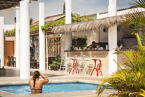 Hotel La Ría Playas