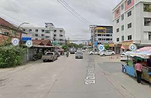 Leelawadee Resotel Raminthra 23