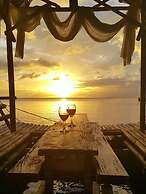 Pandan Beach Resort