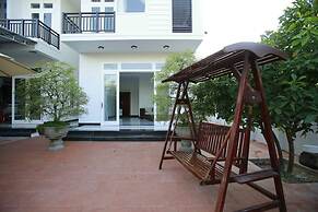 Basil Homestay and Hostel