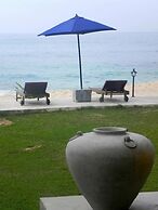 Amanda Beach Villas