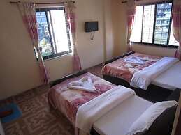 Hotel Sunflower