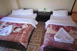 Hotel Sunflower