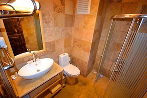 Doada Hotel