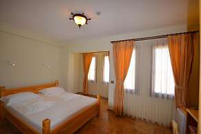 Doada Hotel
