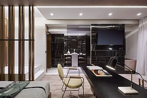Dyo Suites