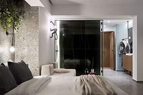 Dyo Suites