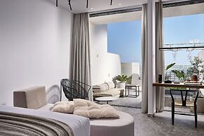 Dyo Suites