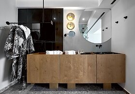 Dyo Suites