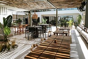 Dyo Suites