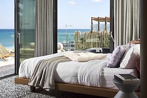 Dyo Suites