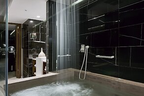 Dyo Suites