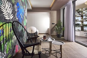 Dyo Suites