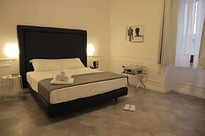 RAVIDA SUITES