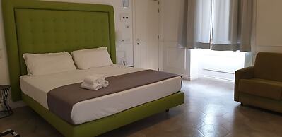 RAVIDA SUITES