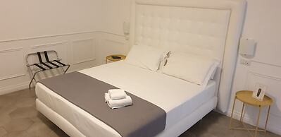 RAVIDA SUITES
