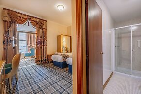 Muthu Alexandra Hotel