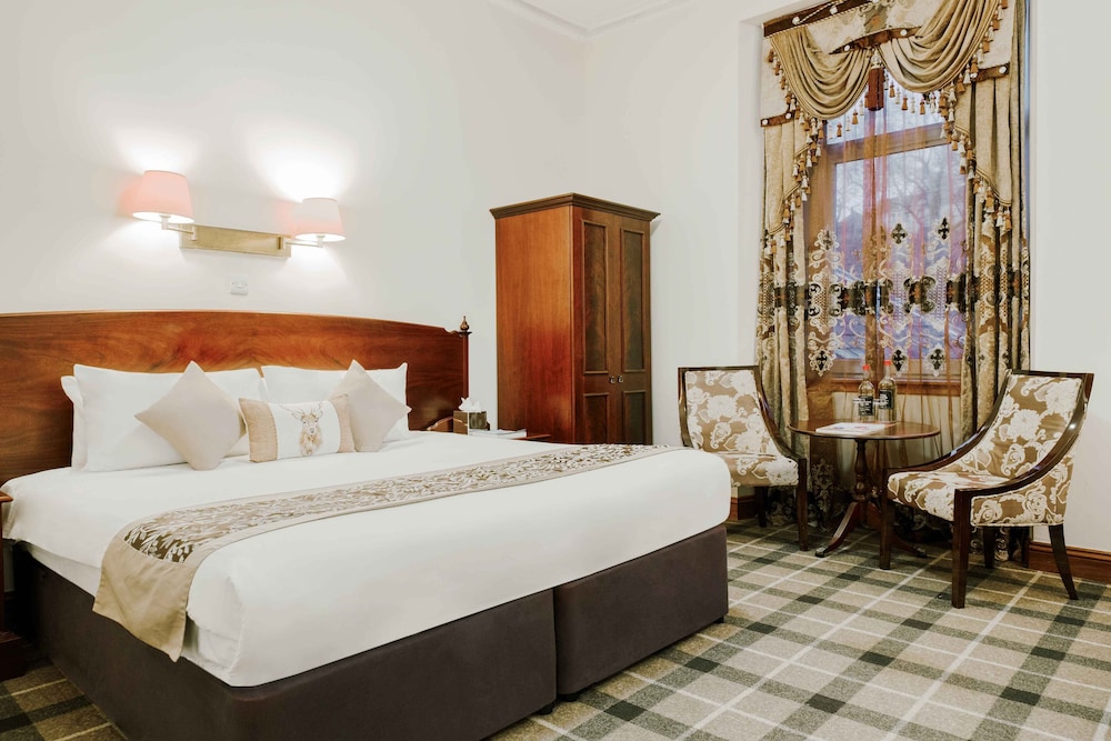 Muthu Alexandra Hotel
