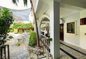 Simons Heritage Resort Puerto Galera