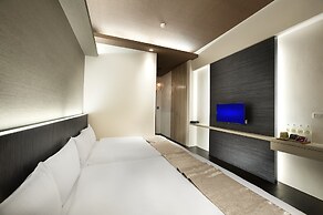 One Fukun Hotel