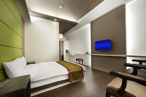 One Fukun Hotel