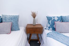 Oon Poshtel