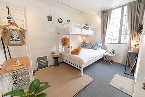 Oon Poshtel