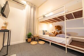 Oon Poshtel