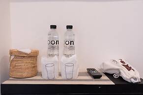 Oon Poshtel