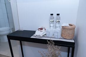 Oon Poshtel