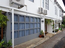 Oon Poshtel