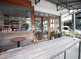 Oon Poshtel