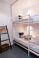 Oon Poshtel