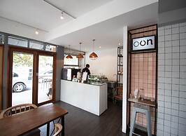Oon Poshtel