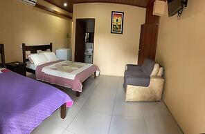 Aunty Arenal Lodge