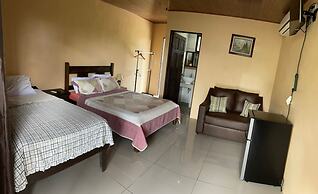 Aunty Arenal Lodge