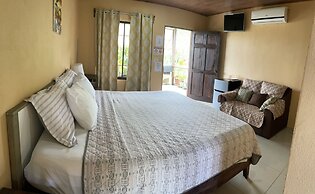 Aunty Arenal Lodge
