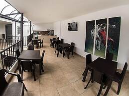 Hotel Estadio 63