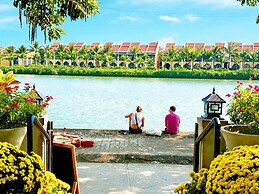 Riverside White House Boutique Hotel