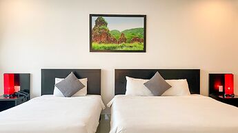 Riverside White House Boutique Hotel