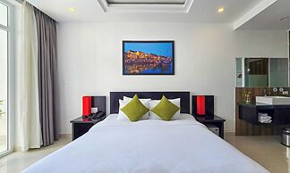 Riverside White House Boutique Hotel