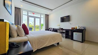 Riverside White House Boutique Hotel